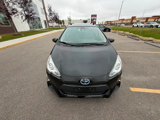 2017 Toyota Prius C Technology