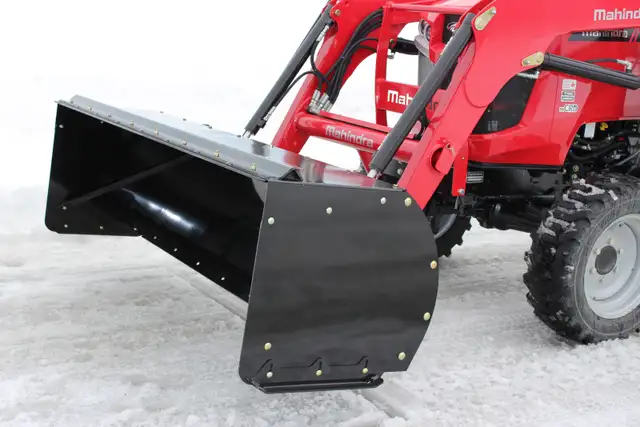 Berco Skid Steer Snow Pushers – 62' and 72'