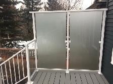we install Aluminum railings deck exterior , , glass and pickets - Photo 9