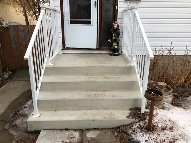 we Selling in$tall front Steps pickets Aluminum railings, deck e