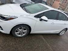 2016 Chevrolet Cruze LT - 6AT Turbo engine! - Photo 2