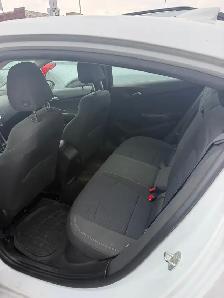 2016 Chevrolet Cruze LT - 6AT Turbo engine! - Photo 5