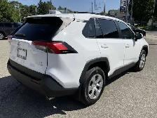 2021 Toyota RAV4 LE AWD - SAFETY SENSE! BACK-UP CAM! BSM! CAR PL - Photo 7