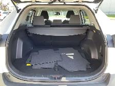 2021 Toyota RAV4 LE AWD - SAFETY SENSE! BACK-UP CAM! BSM! CAR PL - Photo 9