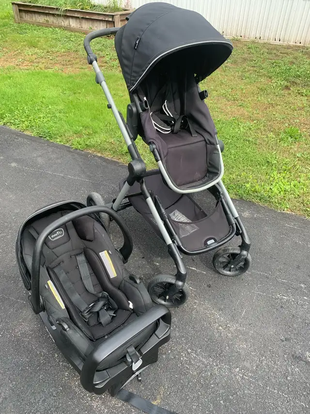 Evenflo Xpand baby stroller