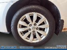 2012 Kia Rondo EX - Photo 6