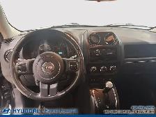 2011 Jeep Patriot NORTH 4X4 - Photo 12