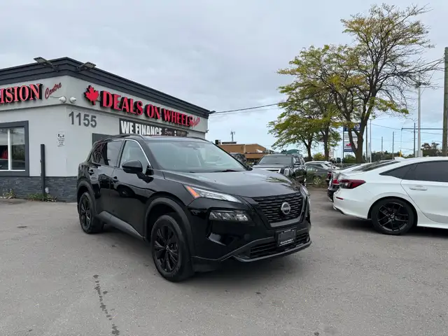 2023 Nissan Rogue AWD SV Moonroof