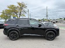 2023 Nissan Rogue AWD SV Moonroof - Photo 8