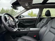 2023 Nissan Rogue AWD SV Moonroof - Photo 13