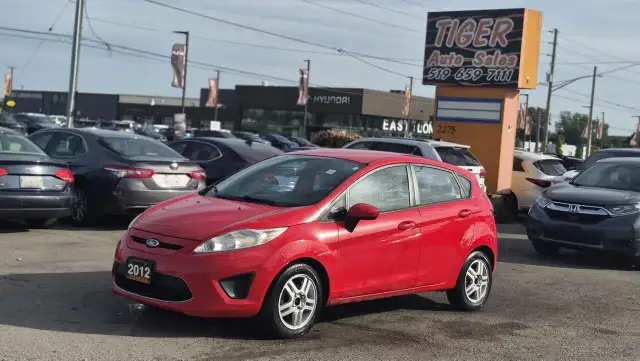 2012 Ford Fiesta SE