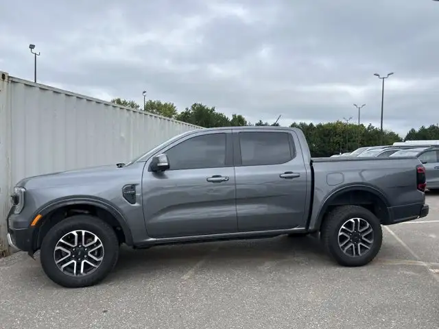 2024 Ford Ranger LARIAT Sport SuperCrew 5' Box 4WD | Leather