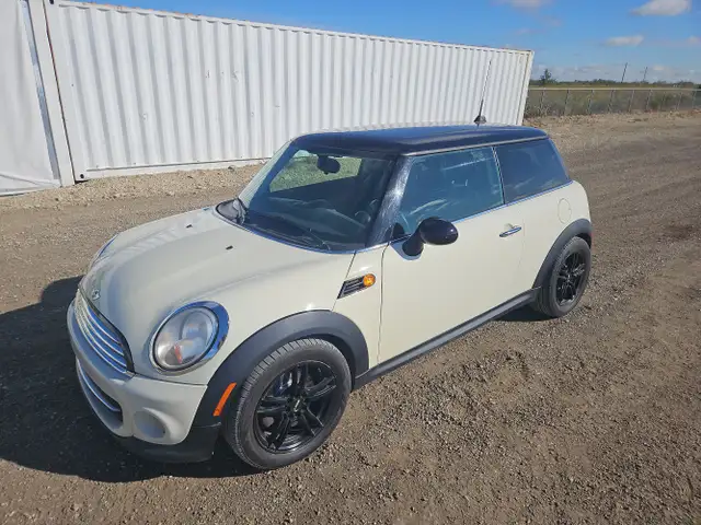 2013 MINI Hardtop