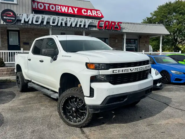 2020 Chevrolet Silverado 1500 4WD Crew Cab 157' Custom LIFTED
