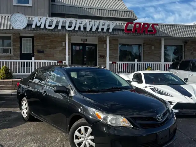 2013 Toyota Corolla LE | NO ACCIDENT | LOW KM |