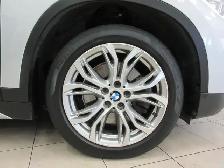 BMW X1 2018 xDrive28i TOIT PANO / CUIR NOIR / CAMERA / BLUETOOTH - Photo 9