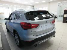 BMW X1 2018 xDrive28i TOIT PANO / CUIR NOIR / CAMERA / BLUETOOTH - Photo 11