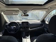 2026 Nissan Rogue AWD SV Moonroof - Photo 3