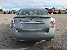 2011 Nissan Sentra - Photo 6