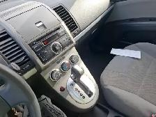 2011 Nissan Sentra - Photo 12