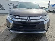2016 Mitsubishi Outlander - Photo 2