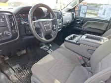 2018 GMC Sierra 2500HD - Photo 10