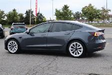 2022 Tesla Model 3 - Photo 5