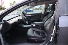 2022 Tesla Model 3 - Photo 21