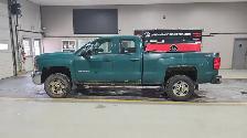 2018 Chevrolet Silverado 2500HD - Photo 2
