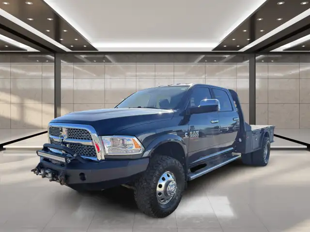 2015 Ram 3500 4WD Crew Cab Laramie