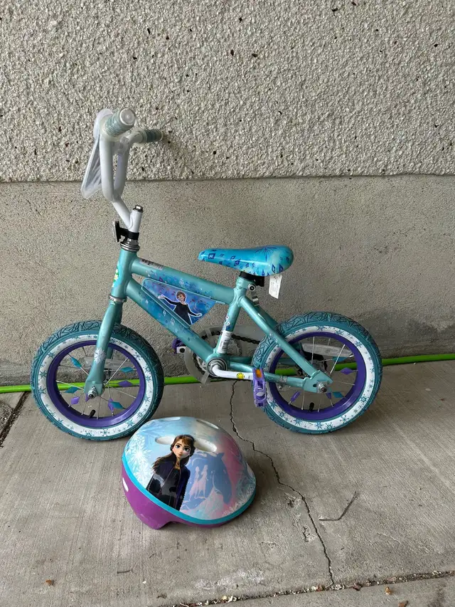 Kids Bike - Frozen Theme