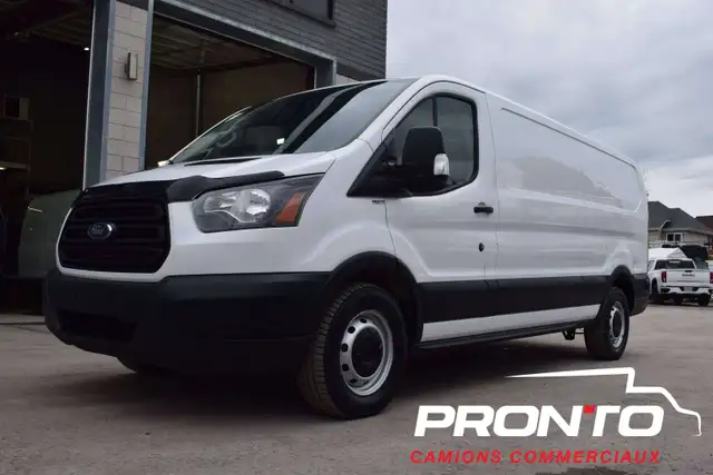 2019 Ford Transit T250  148WB  Tablettes & Séparateur