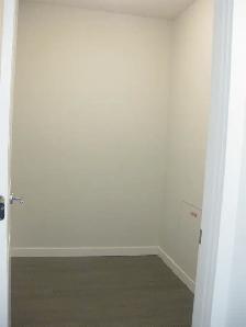 1 BR   den / "Rhythm" at Marine Way & Kinross / River District - Photo 3