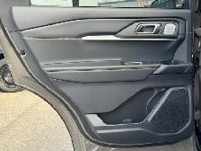 2027 Ford Explorer Tremor | 800A: CONVENIENCE PACKAGE | 360 - Photo 27