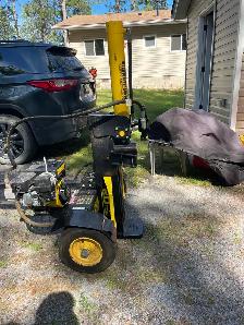 20 ton log splitter - Photo 2