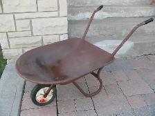 All Metal Mid-Size Wheelbarrow - Photo 2