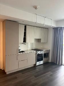 ️ 1 Bedroom   Den Condo for Rent – near square one - Photo 7