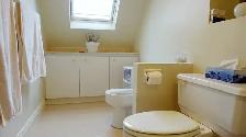 Furnished Bedroom – 2nd Floor in a Large House - Photo 3