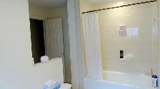 Furnished Bedroom – 2nd Floor in a Large House - Photo 4
