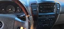 2005 Kia Sorento EX - Photo 4