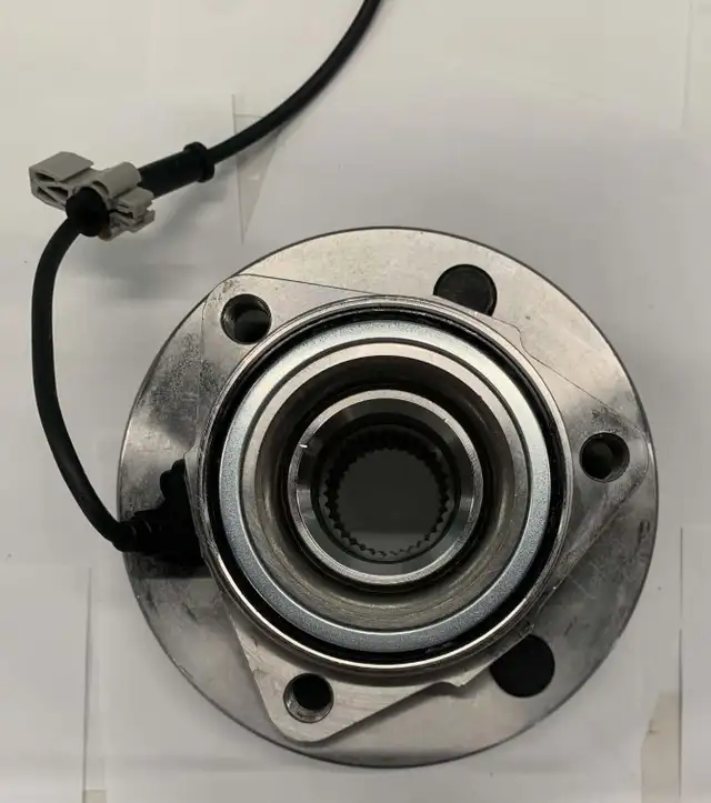 autoshack wheel bearing assy  V512-15/02/2023-HB615038-P011772