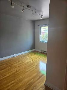 Grand 4 1/2 Appartement a louer Rent - Photo 5