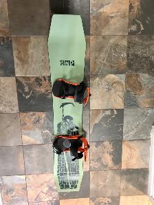 DWD Pow Reaper Snowboard and Union Bindings - Photo 2