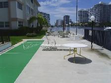 Condo à Louer – Ambassador South sur A1A Hallandale Beach – FL - Photo 8