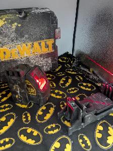 DeWalt DW088 RED laser level (#3138) - Photo 4