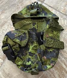 Cadpat Military Rucksack with Additional Straps, and x2 Pouches - Photo 7