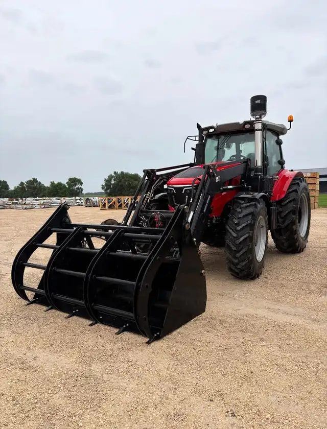 New 180HP URSA Ag Tractor