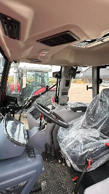 New 180HP URSA Ag Tractor - Photo 4