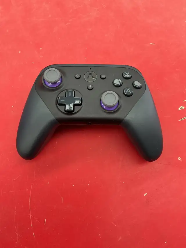 manette Luna de Amazon