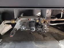Natural Gas Fireplace - Photo 4